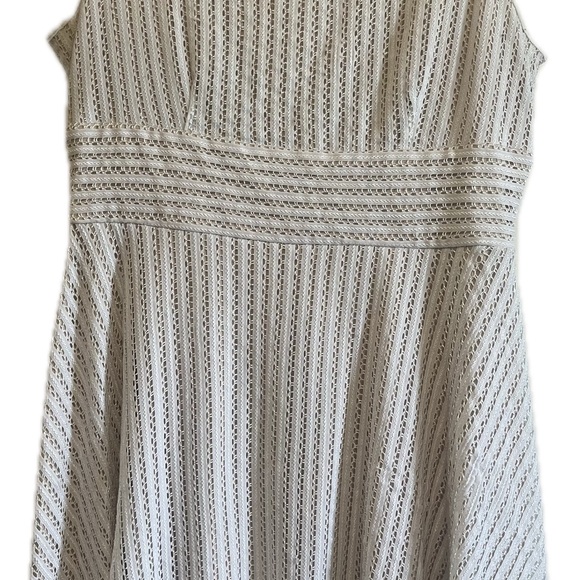 Knit lace Flare Dress - Picture 8 of 11